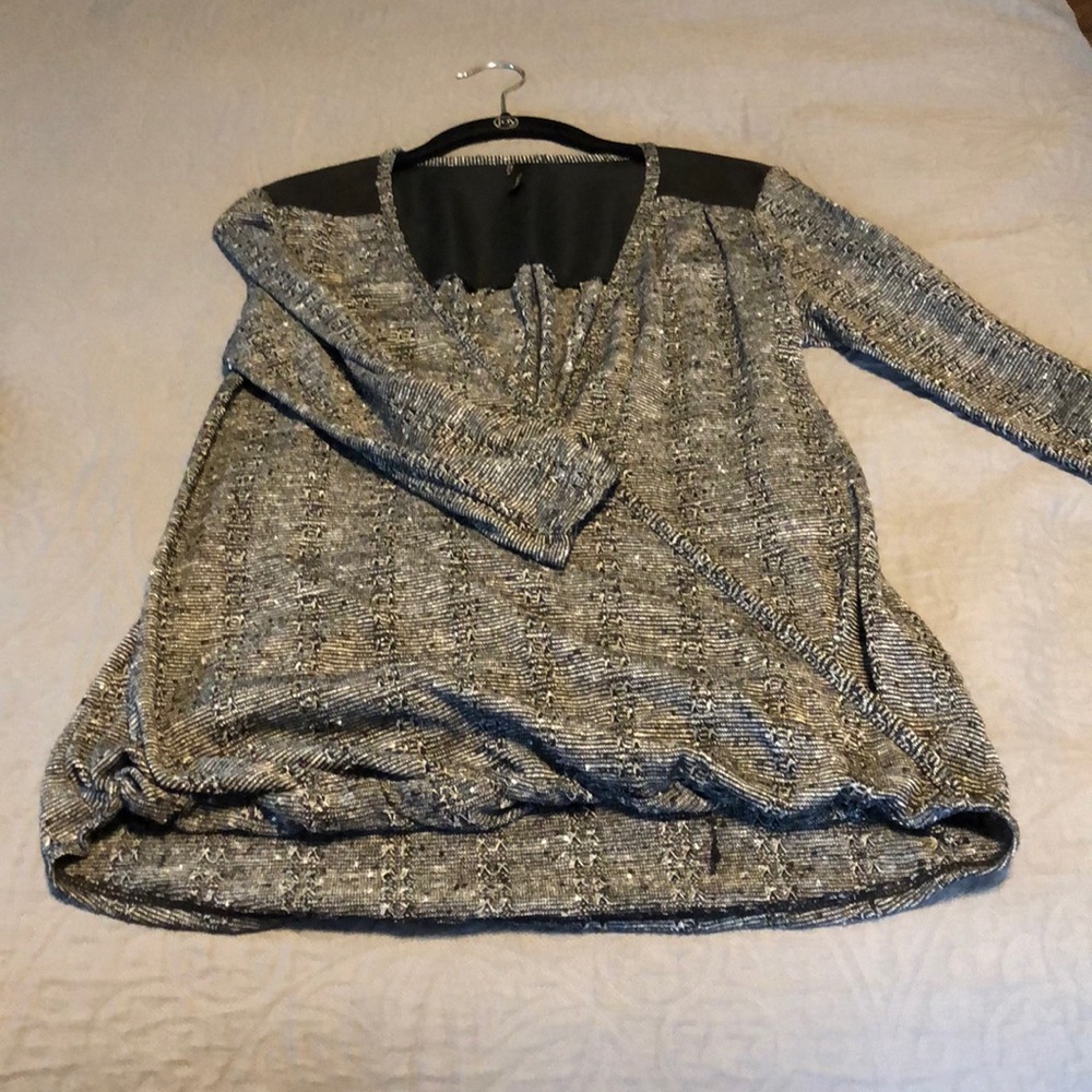Maurices top